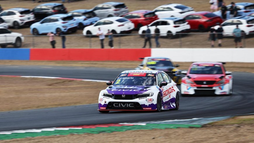 AJAK PENDAPAT: TCR Australia di acara Supercars?