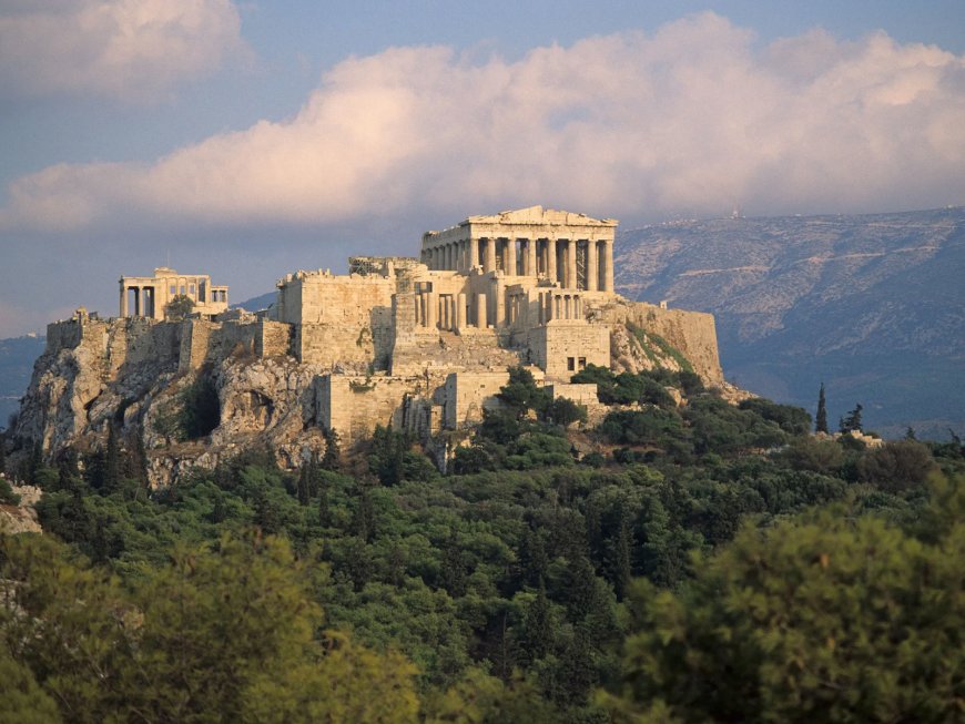 Apakah Anda Tahu Dimana Letak Akropolis?