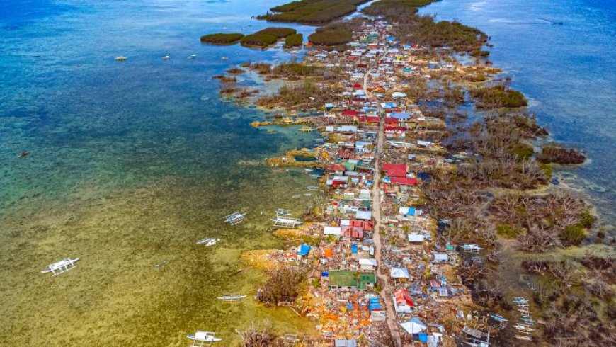 Tubigon merupakan pelabuhan laut penting di Filipina