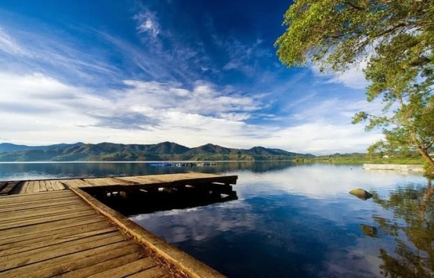 Danau Tondano terletak di Indonesia bagian tengah