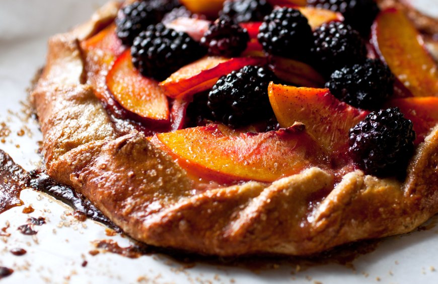 Galette Persik Musim Panas dan Blackberry