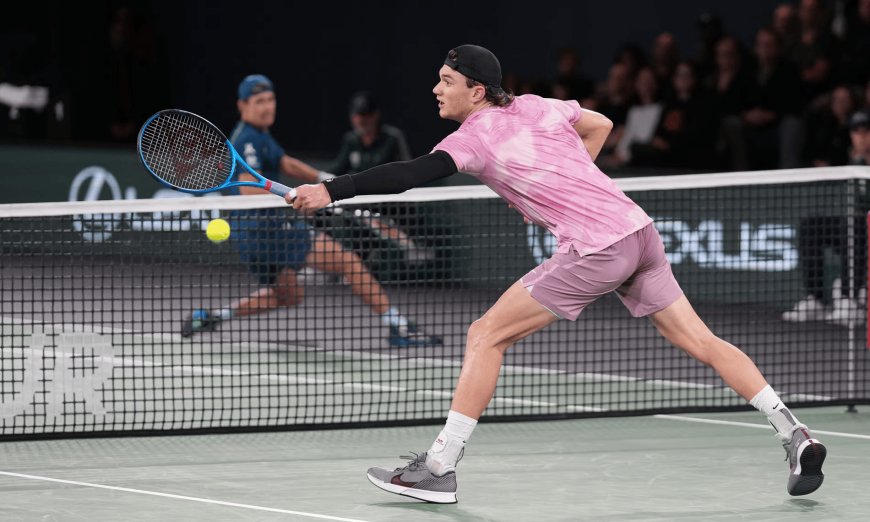 Jасk Drареr kеhаbіѕаn tеnаgа di Paris Masters