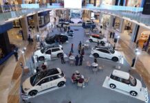 Indomobil Gelar Pameran Mobil Listrik di Jogja, Banyak Promo Menggiurkan